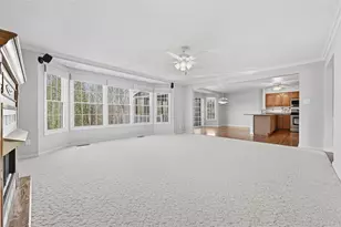 1044 Woodridge Dr, North Strabane, PA 15317 - Photo 10