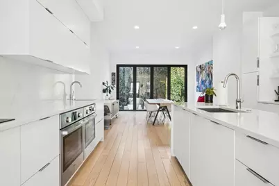 817 Saint James, Pittsburgh, PA 15232 - Photo 8