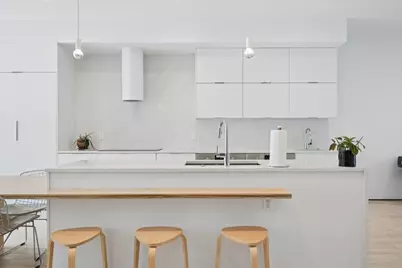 817 Saint James, Pittsburgh, PA 15232 - Photo 2