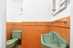 1200 Summit St, White Oak, PA 15131 - Photo 20