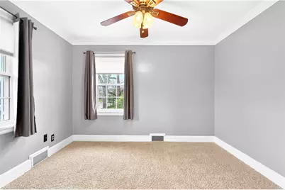 1200 Summit St, White Oak, PA 15131 - Photo 22