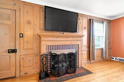 1200 Summit St, White Oak, PA 15131 - Photo 10