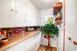 2420 Angus Rd, Wayne Township, PA 16242 - Photo 14