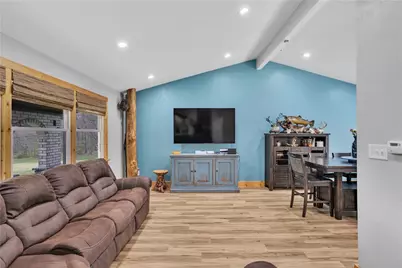 1760 Banning Rd, Perry Township, PA 15426 - Photo 12