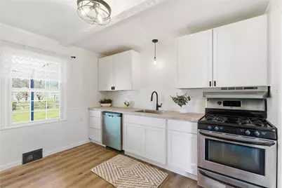 1320 McGee Ave, Hopewell Township, PA 15001 - Photo 8