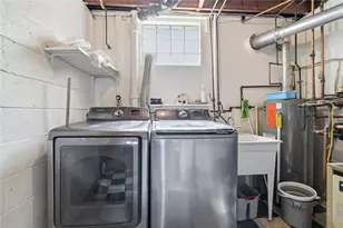 193 Arla Dr, Green Tree, PA 15220 - Photo 30