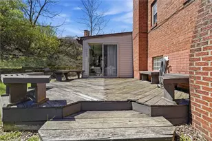 193 Arla Dr, Green Tree, PA 15220 - Photo 32