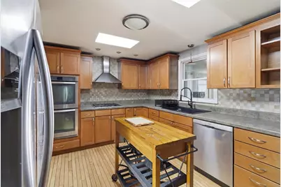 193 Arla Dr, Green Tree, PA 15220 - Photo 16