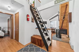 1223 Veech Ln, Hidden Valley, PA 15502 - Photo 14