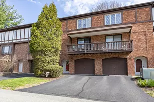 305 Woodbridge Dr, Ross Twp, PA 15237 - Photo 1