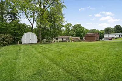 404 Summer Haven Ct, Pittsburgh, PA 15239 - Photo 34