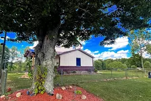 4217 Hillsville Rd, Pulaski Township, PA 16143 - Photo 4