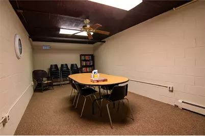 446 Hoodridge Dr #201, Pittsburgh, PA 15234 - Photo 18