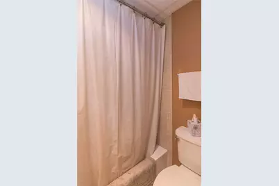 446 Hoodridge Dr #201, Pittsburgh, PA 15234 - Photo 8