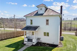 685 Herman Rd, Summit Township, PA 16002 - Photo 2