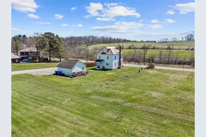 685 Herman Rd, Summit Township, PA 16002 - Photo 4