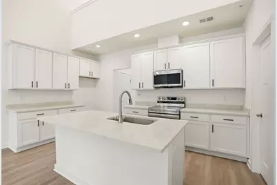 105 Blue Bird Ln, Buffalo Township, PA 16055 - Photo 2