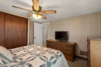 419 Glenn Ave, Scott Township, PA 15106 - Photo 14