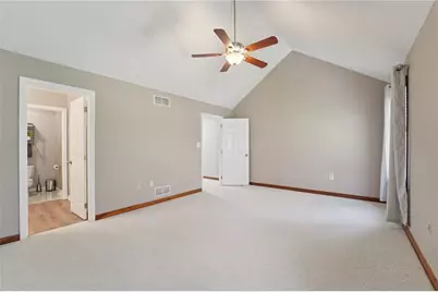 2119 Huntington Ct S, Pittsburgh, PA 15090 - Photo 30