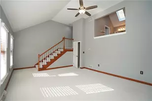 2119 Huntington Ct S, Pittsburgh, PA 15090 - Photo 20