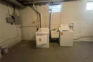 1104 Brabec St, Pittsburgh, PA 15212 - Photo 24