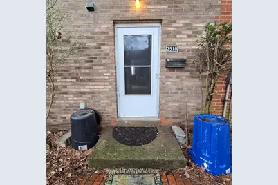 2510 Park Hill Dr, Pittsburgh, PA 15221 - Photo 2