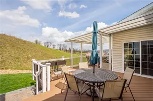 107 High Pointe Dr, Chartiers, PA 15301 - Photo 4