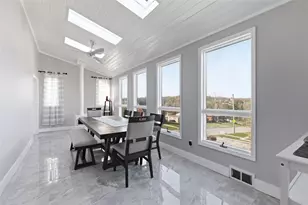 403 Oak St, West Mifflin, PA 15122 - Photo 10