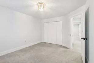 705 Forest Edge Ct, Pittsburgh, PA 15090 - Photo 34