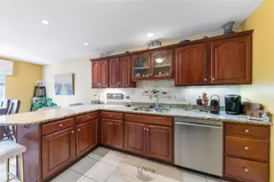 113 Merion Ct, Hempfield Township, PA 15601 - Photo 8