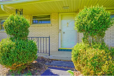 2913 N Mercer St, Neshannock Township, PA 16105 - Photo 6