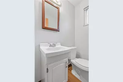 2805 Clearview Dr, Pittsburgh, PA 15116 - Photo 18