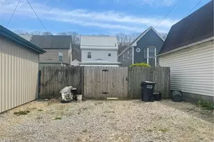 1131 6th Ave, Ford City Boro, PA 16226 - Photo 24