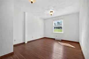 110 Spring Dr, Kiskiminetas Township, PA 15613 - Photo 16