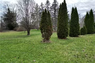 523 Unionville Rd, Franklin Township, PA 16001 - Photo 4