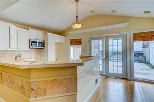 5264 Dresden Wy, Pittsburgh, PA 15201 - Photo 4