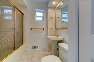 5264 Dresden Wy, Pittsburgh, PA 15201 - Photo 8