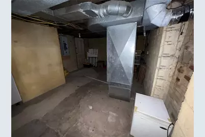 3145 Jacks Run Rd, White Oak, PA 15131 - Photo 12