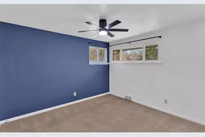 3930 Evergreen Dr, Monroeville, PA 15146 - Photo 14