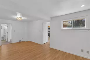 3930 Evergreen Dr, Monroeville, PA 15146 - Photo 6