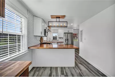 2075 Spring Valley Rd, Scott Township, PA 15243 - Photo 14