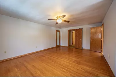 50 Camelot Ct, Pittsburgh, PA 15235 - Photo 18