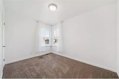 695 Park Ave, Mount Pleasant Township, PA 15666 - Photo 8