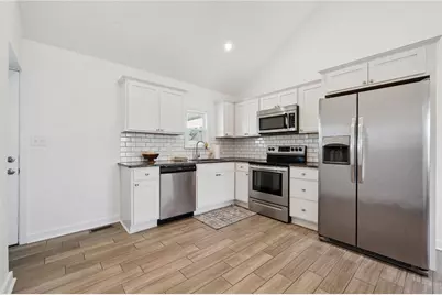 695 Park Ave, Mount Pleasant Township, PA 15666 - Photo 4