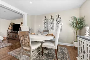 4023 Crabapple Dr, Kennedy Township, PA 15136 - Photo 16