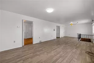 926 Gladys Ave, Beechview, PA 15216 - Photo 8