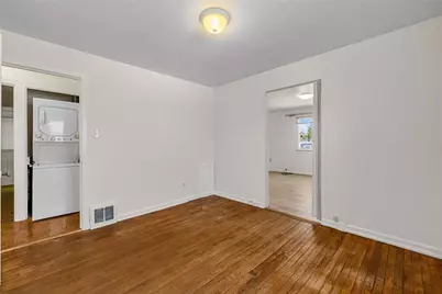 926 Gladys Ave, Beechview, PA 15216 - Photo 14