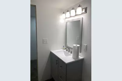 508 Front Street, East Bethlehem, FL 15333 - Photo 12