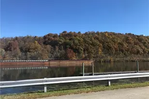 508 Front St, East Bethlehem, FL 15333 - Photo 2