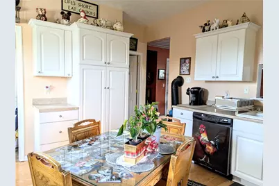 220 Overholt Dr, East Huntington, PA 15683 - Photo 8